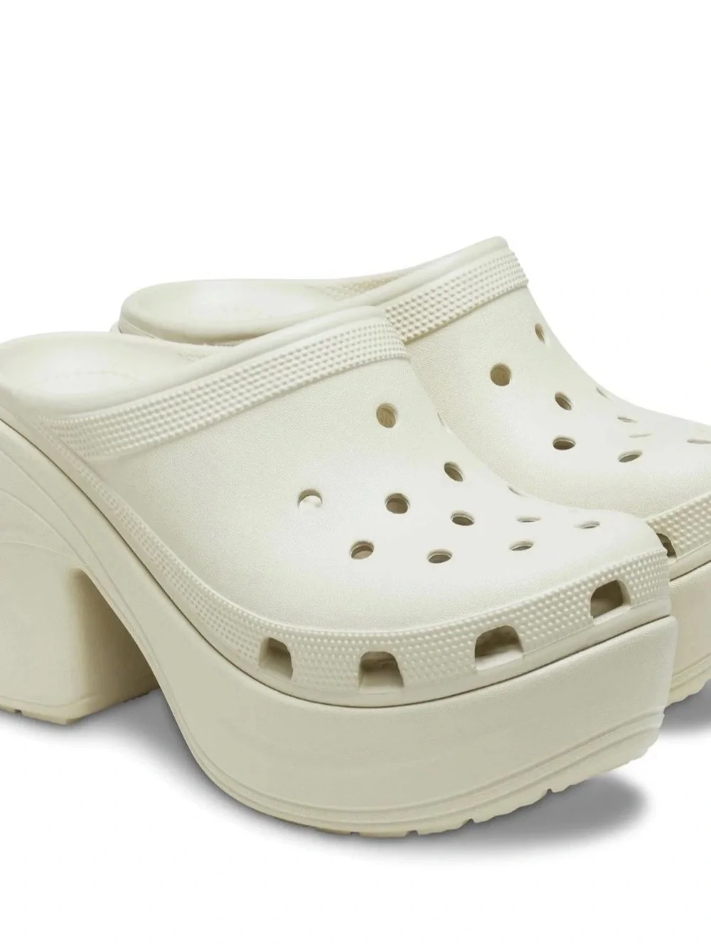 CROCS chunky platform